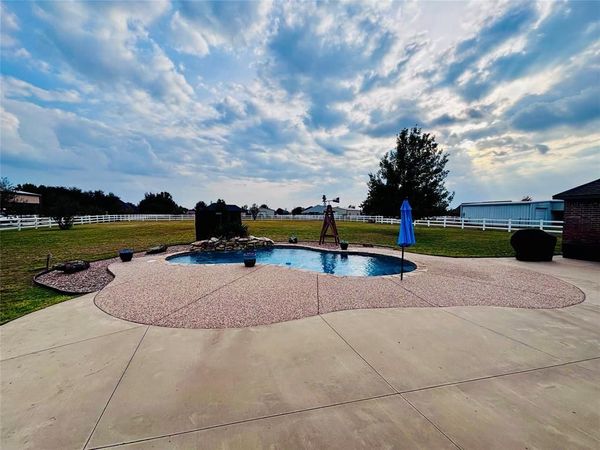 2108 Meadow Springs Drive, Haslet, TX 76052