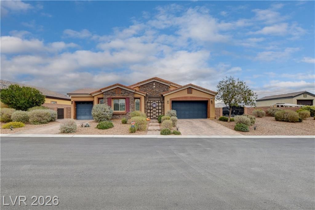 9136 Granite Knoll Ct, Las Vegas, NV 89129 Main Photo