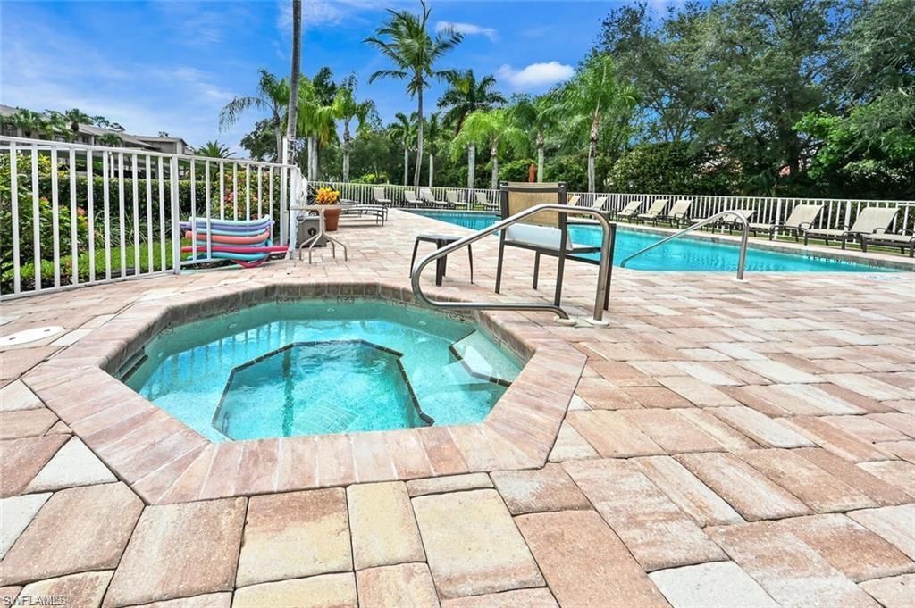 7360 Glenmoor Ln, Unit 4306, Naples, FL 34104 Photo