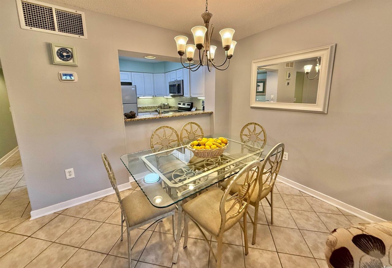 410 Melrose Pl. Photo 14