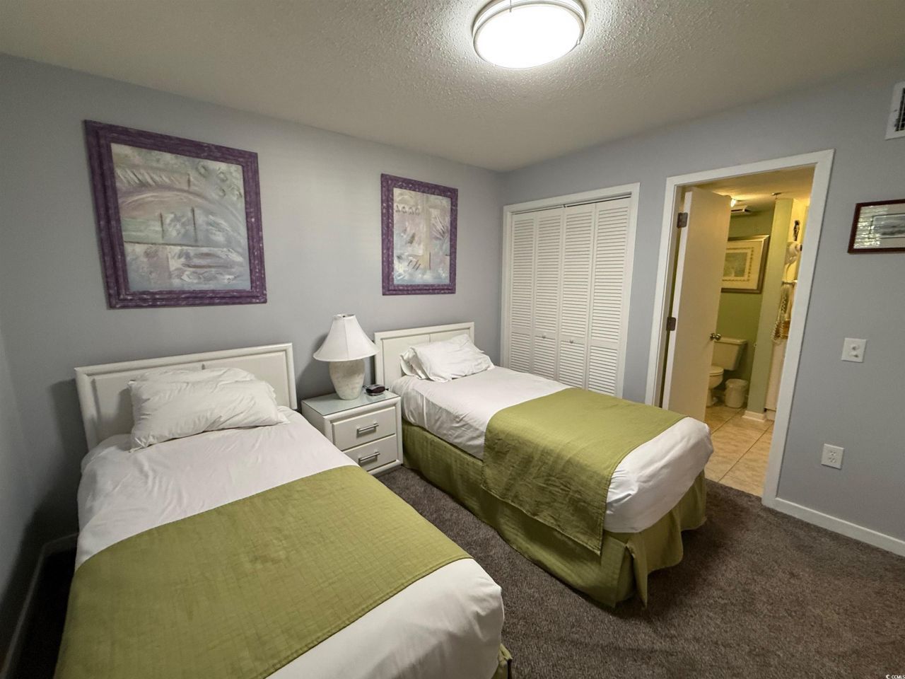 410 Melrose Pl. Photo 34