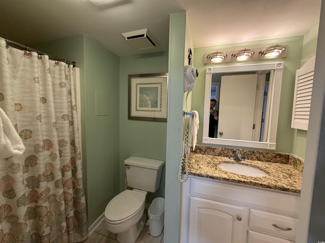 410 Melrose Pl. Photo 36