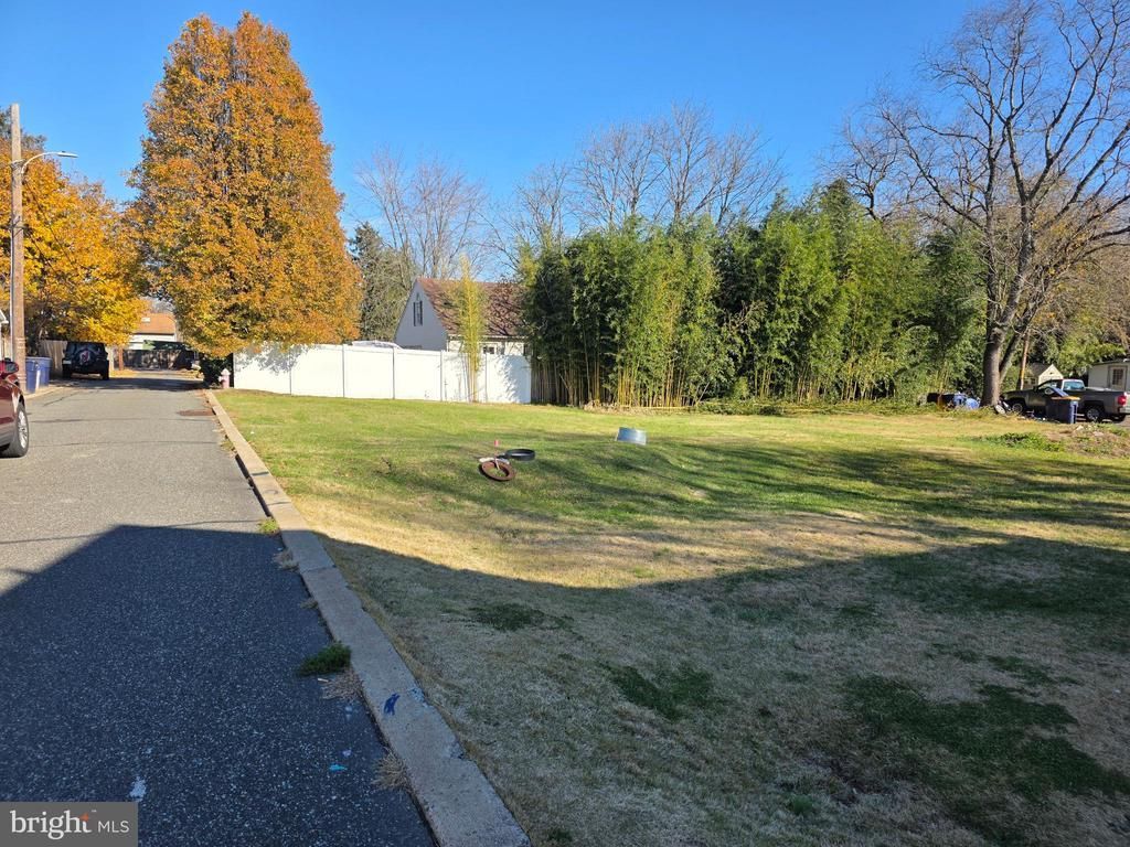 362 Wood Street, Tullytown, PA 19007 Main Photo