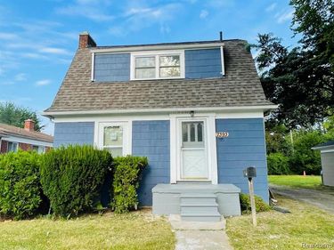 7393 Vaughan Street, Detroit, MI 48228