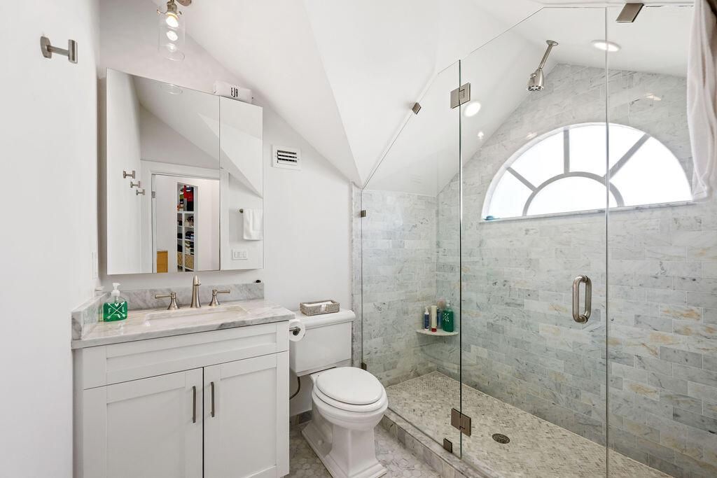 173 Peruvian Avenue, Unit 5, Palm Beach, FL 33480 Photo