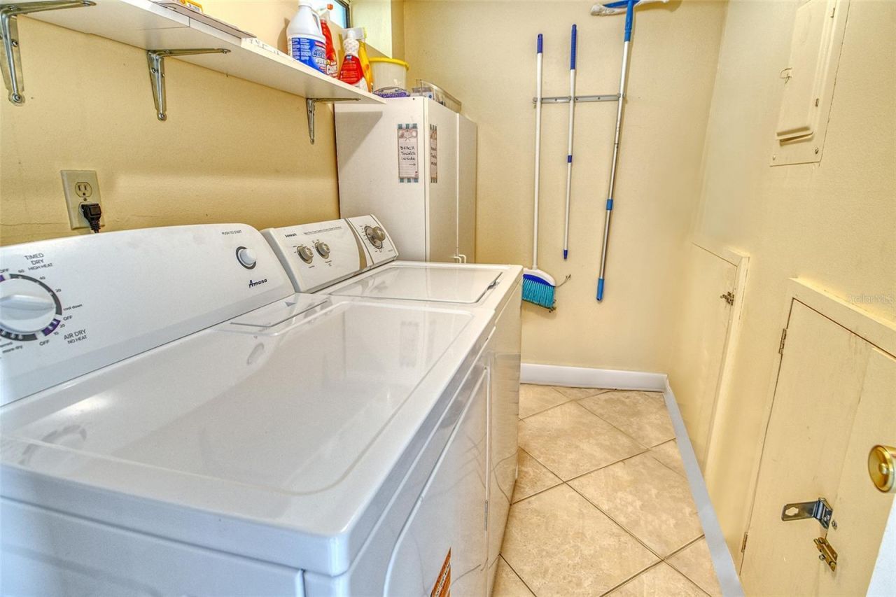 6157 Midnight Pass Road, Unit G22, Sarasota, FL 34242 Photo