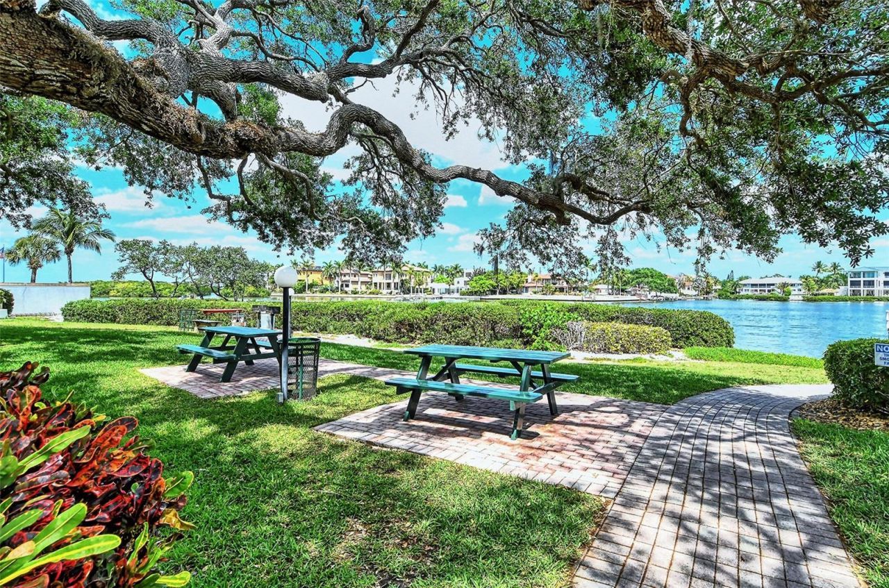 6157 Midnight Pass Road, Unit G22, Sarasota, FL 34242 Photo