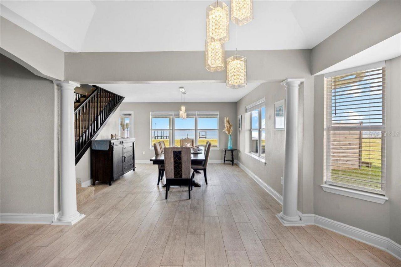 156 Shoreline Drive, Mary Esther, FL 32569 Photo