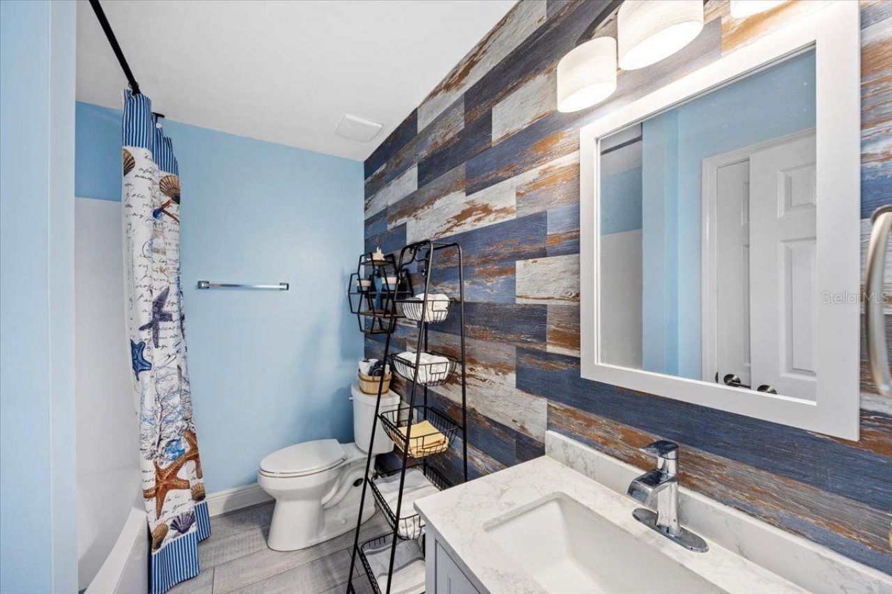 156 Shoreline Drive, Mary Esther, FL 32569 Photo