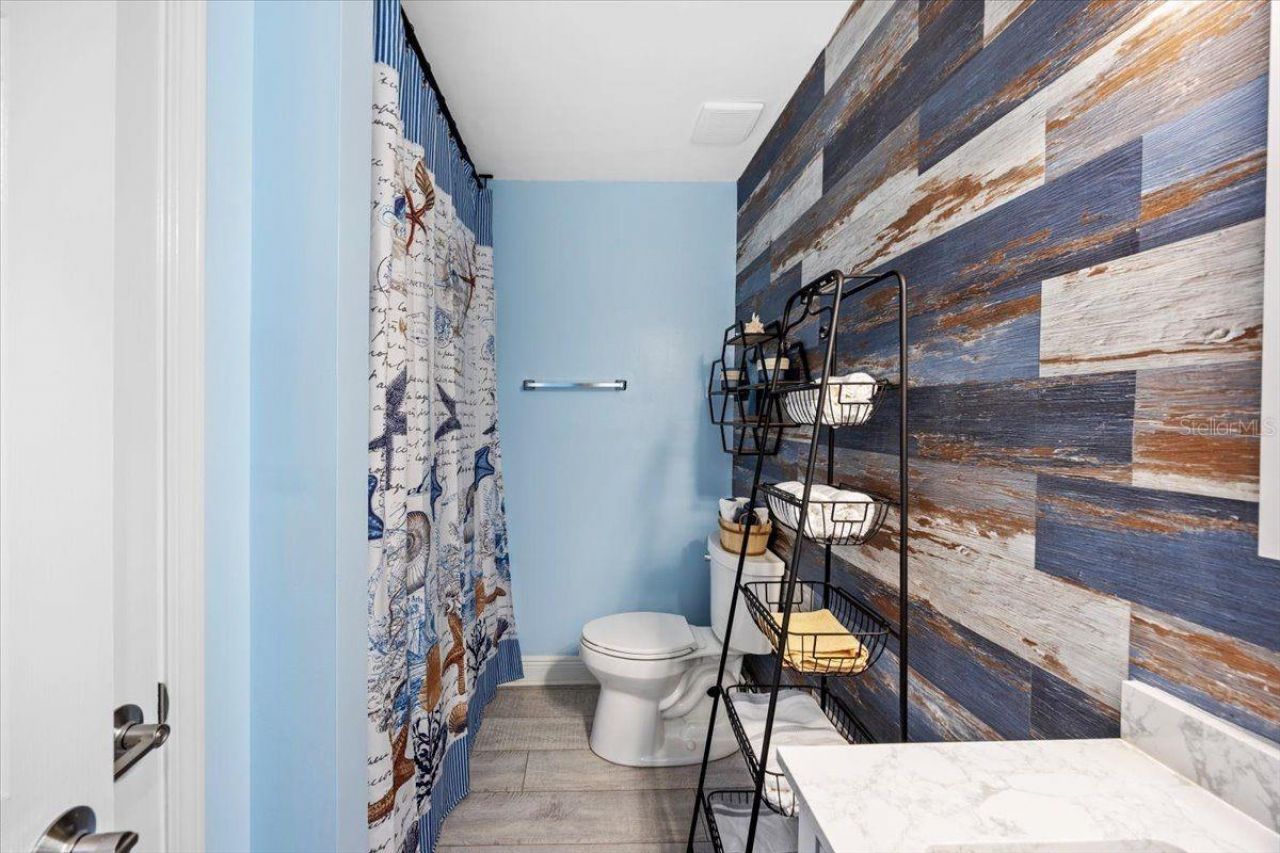 156 Shoreline Drive, Mary Esther, FL 32569 Photo