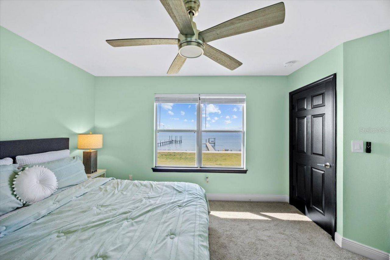 156 Shoreline Drive, Mary Esther, FL 32569 Photo