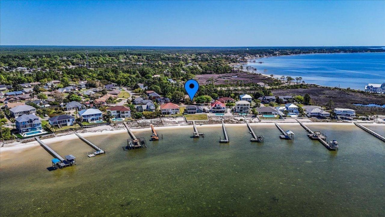 156 Shoreline Drive, Mary Esther, FL 32569 Photo