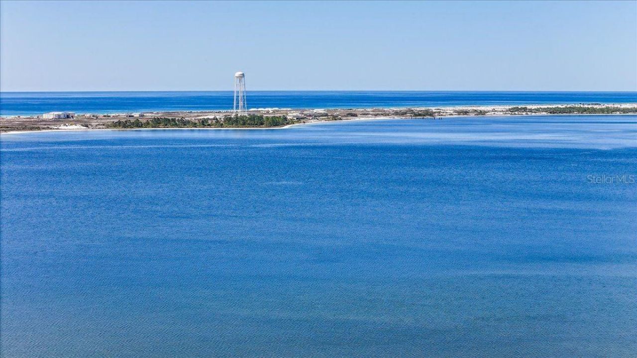 156 Shoreline Drive, Mary Esther, FL 32569 Photo