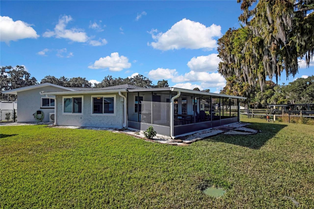 6670 S Merleing Loop, Floral City, FL 34436 Photo