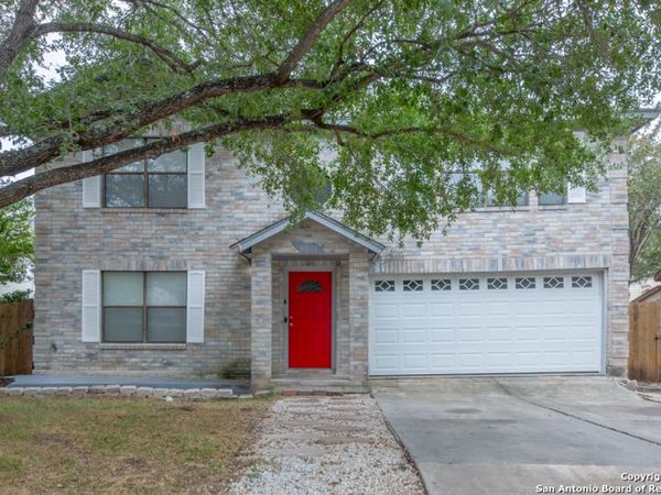 8018 Copper Trail Dr, San Antonio, TX 78244