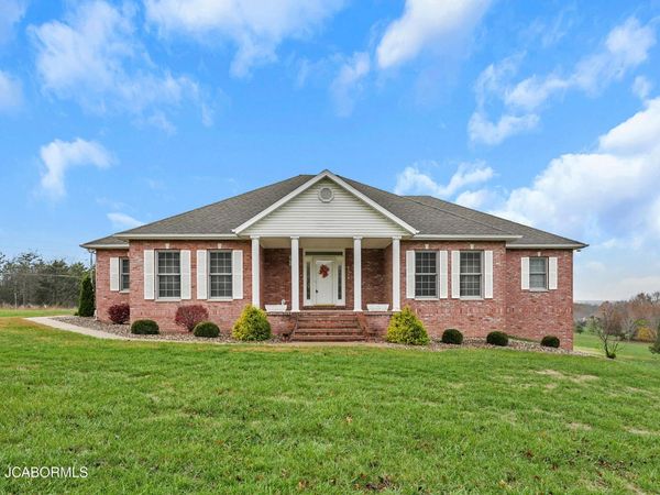 5216 EDINBURGH WAYE, Jefferson City, MO 65101