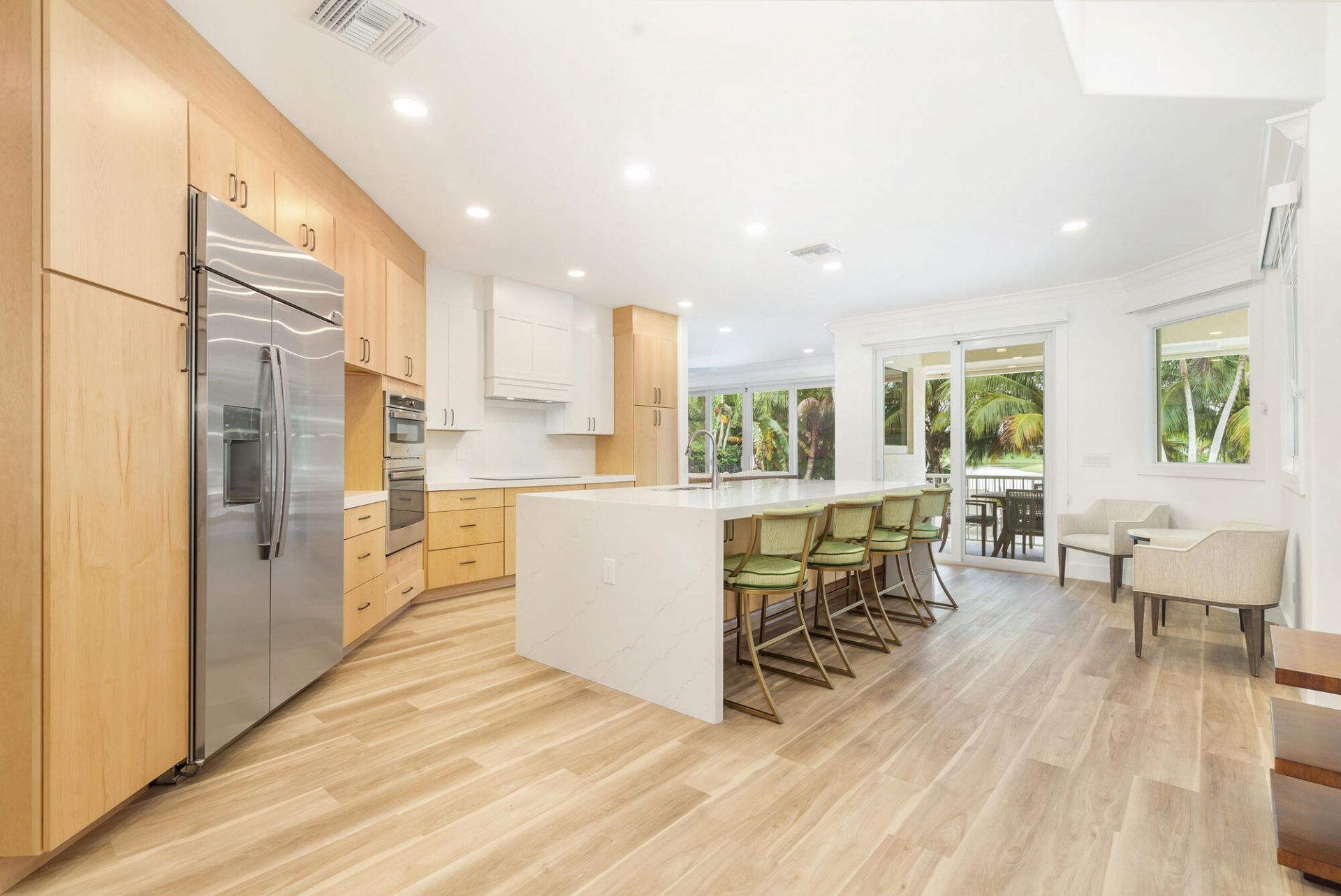 3317 Embassy Drive, West Palm Beach, FL 33401 Photo