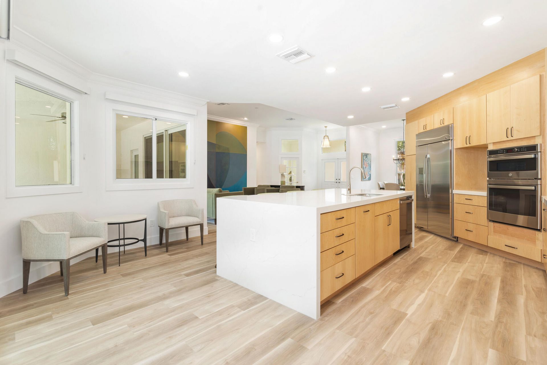 3317 Embassy Drive, West Palm Beach, FL 33401 Photo