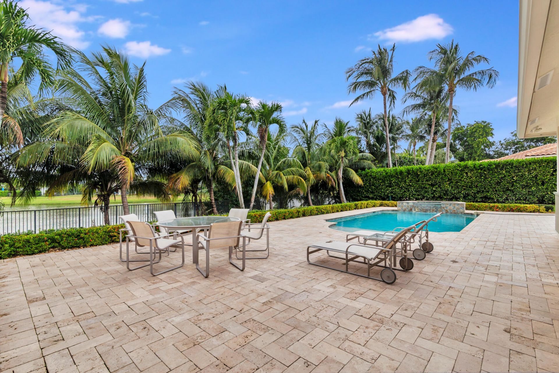 3317 Embassy Drive, West Palm Beach, FL 33401 Photo