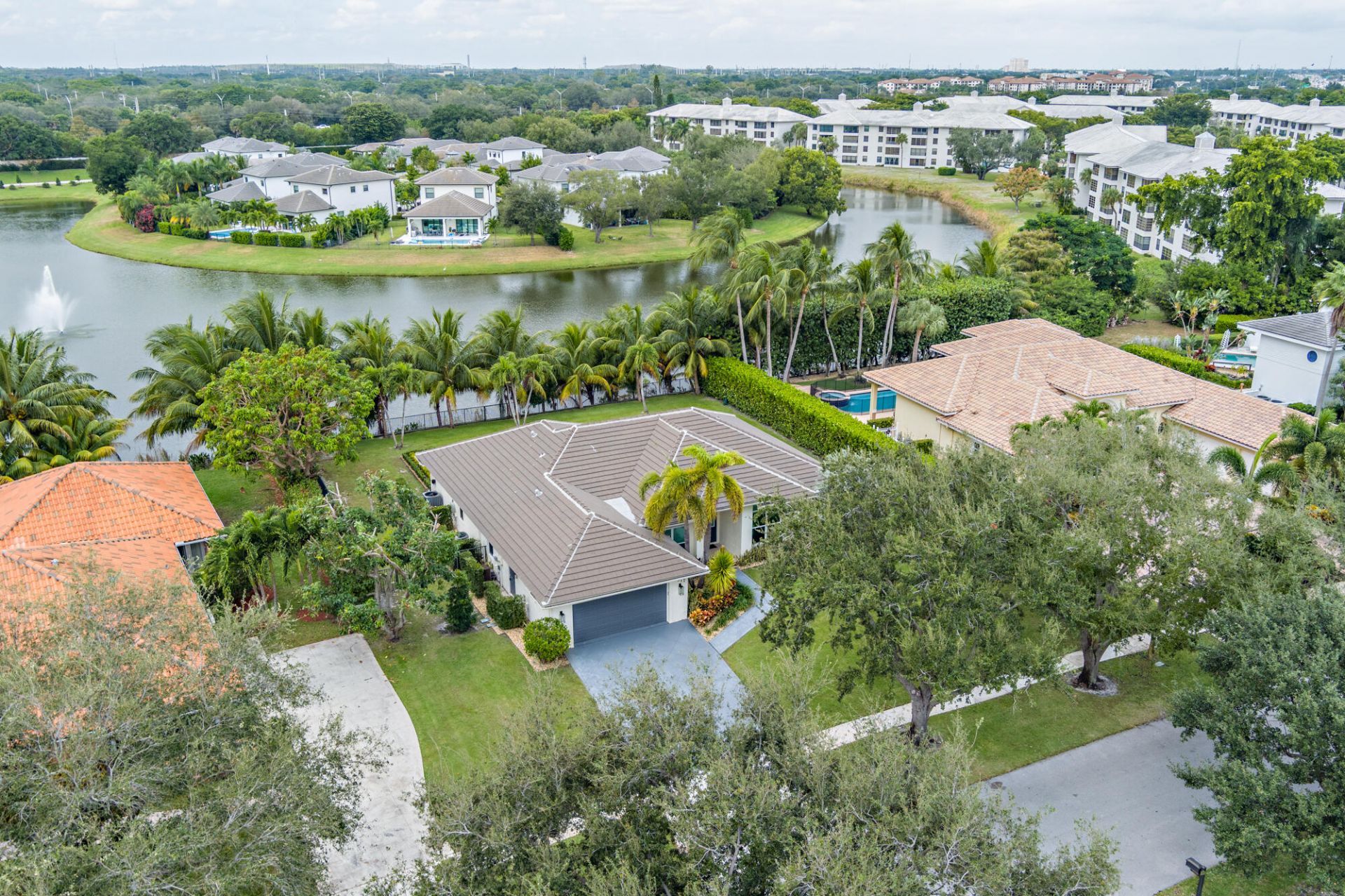 3317 Embassy Drive, West Palm Beach, FL 33401 Photo