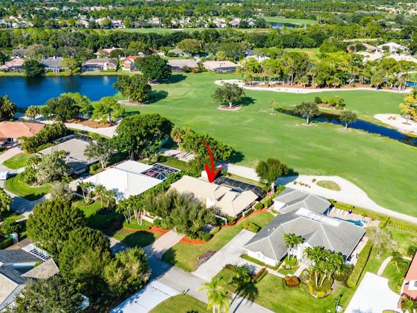 12 Marlwood Lane, Palm Beach Gardens, FL 33418