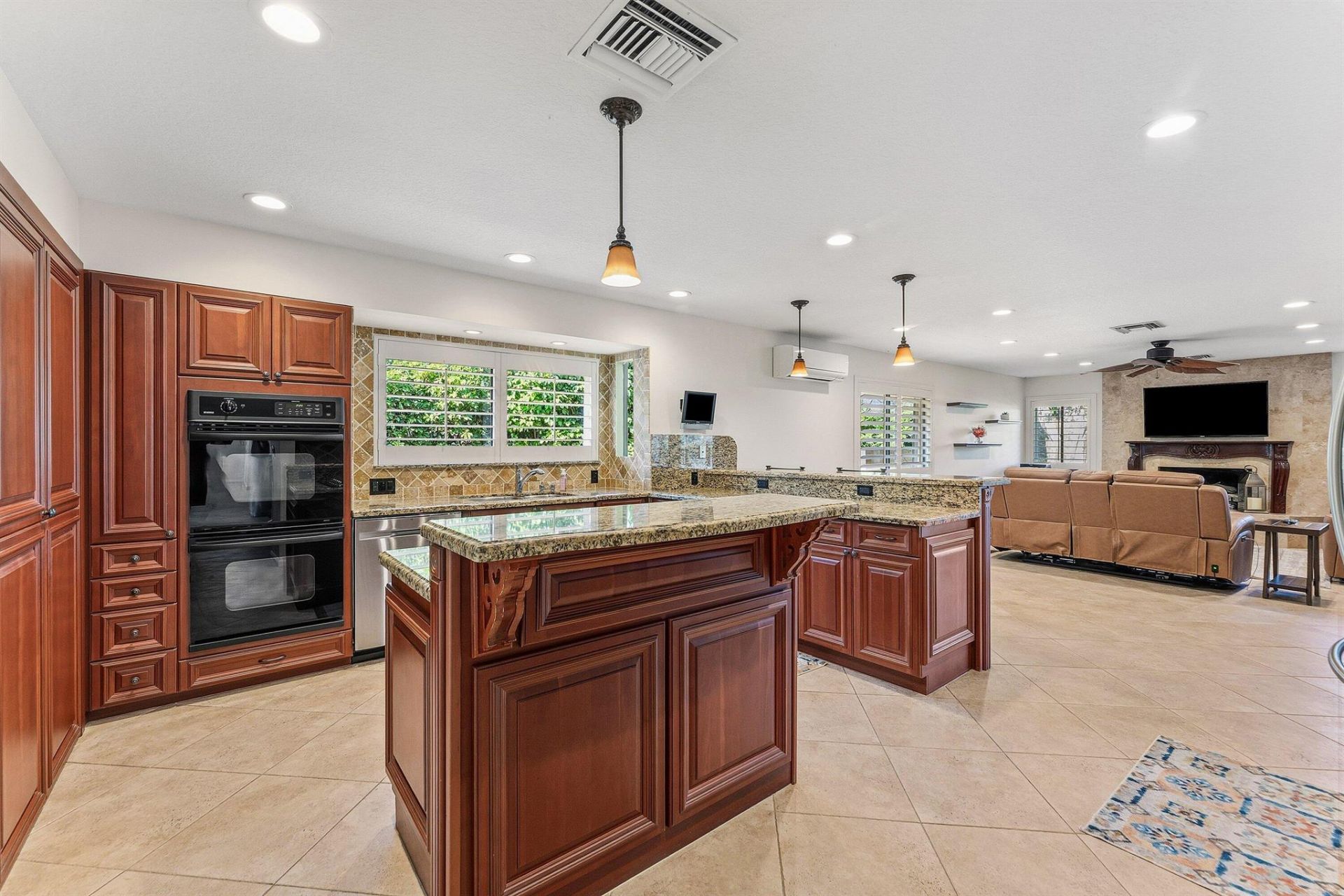 12 Marlwood Lane, Palm Beach Gardens, FL 33418 Photo