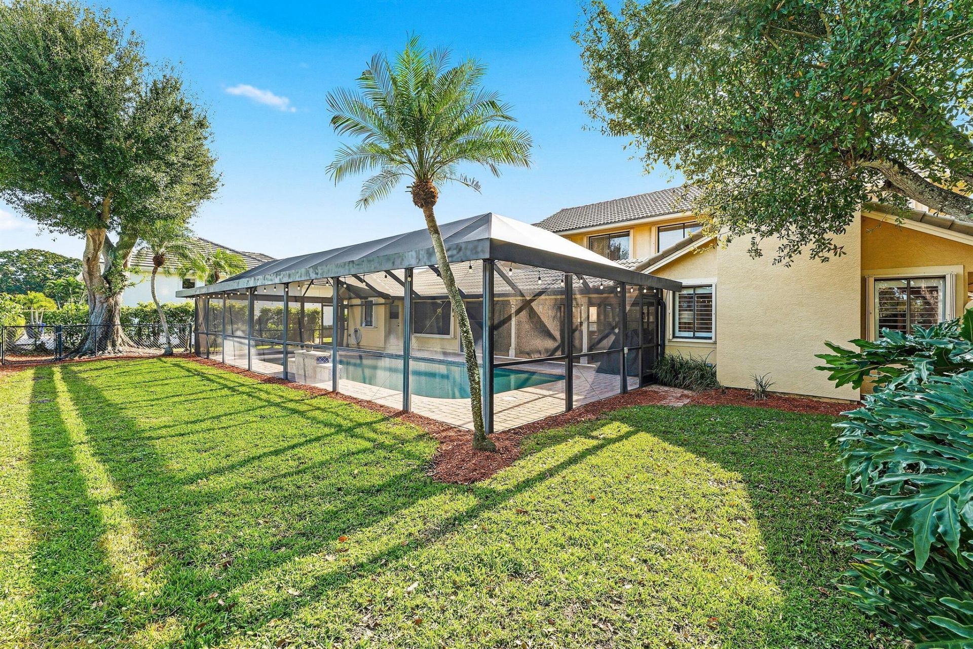 12 Marlwood Lane, Palm Beach Gardens, FL 33418 Photo