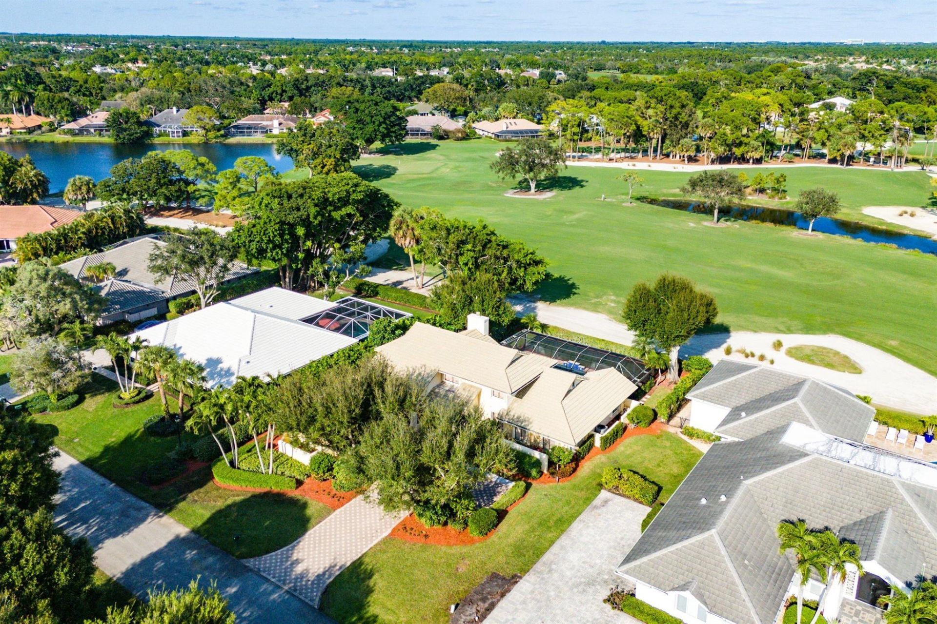 12 Marlwood Lane, Palm Beach Gardens, FL 33418 Photo