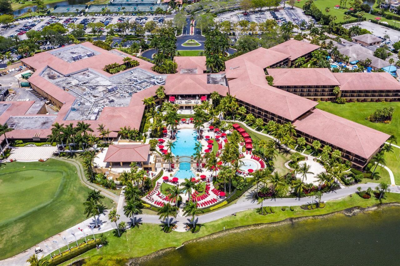 12 Marlwood Lane, Palm Beach Gardens, FL 33418 Photo