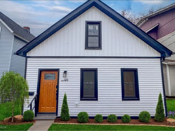 2276 W 41st Street, Cleveland, OH 44113