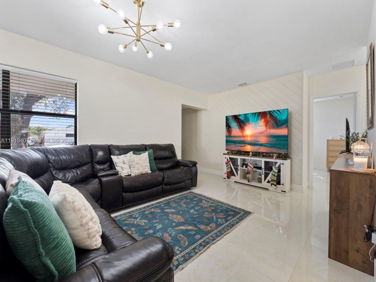 1562 NW 8th Ave, Homestead, FL 33030 Photo