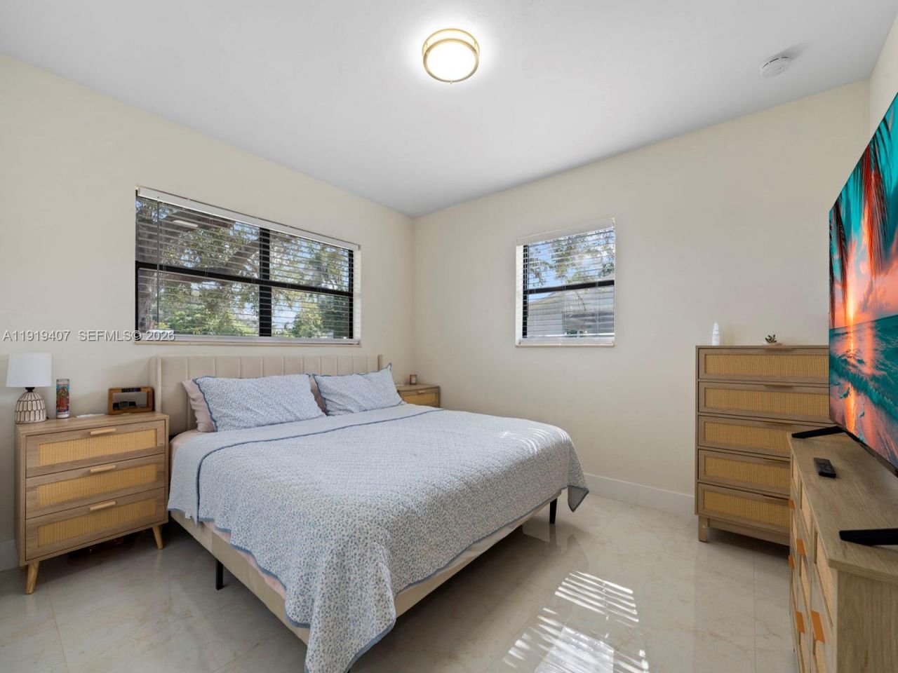 1562 NW 8th Ave, Homestead, FL 33030 Photo