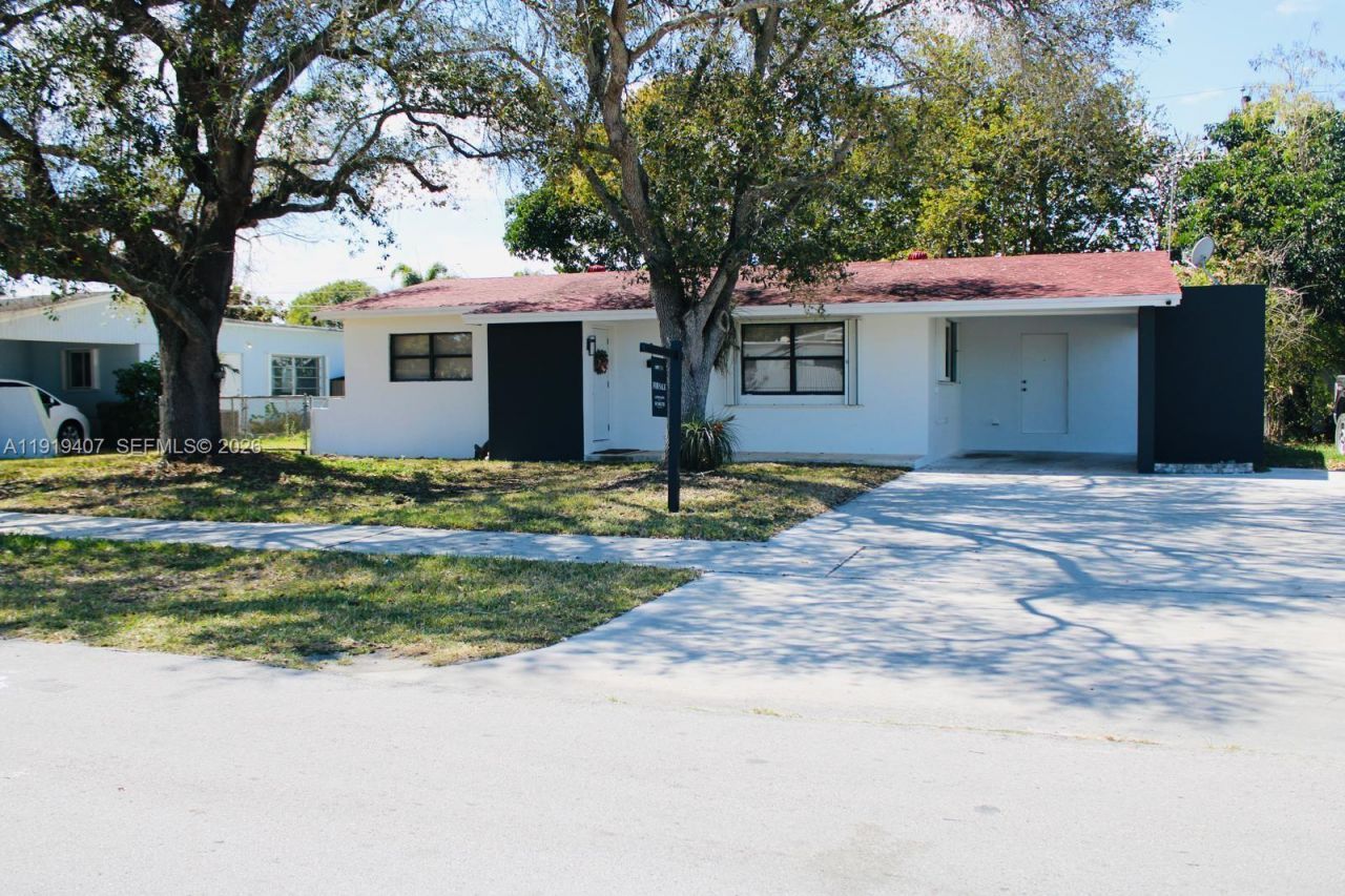 1562 NW 8th Ave, Homestead, FL 33030 Photo