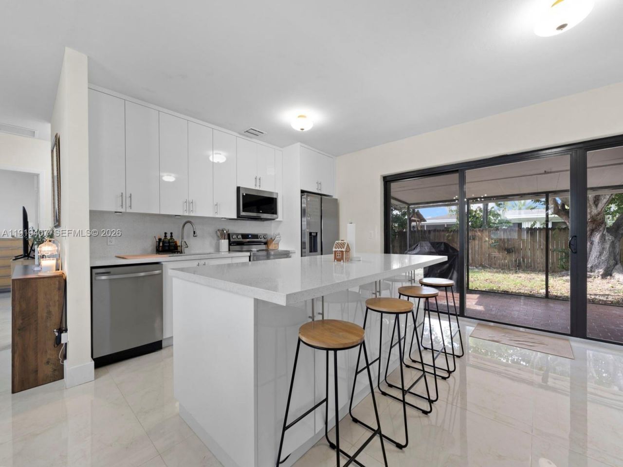 1562 NW 8th Ave, Homestead, FL 33030 Photo