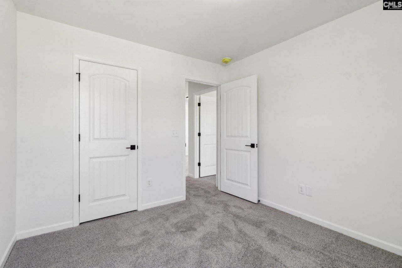 223 Four Oaks (39) Drive Photo 17