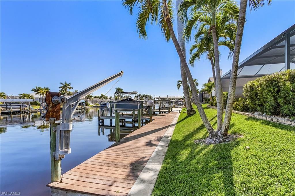 5603 SW 11th Ave, Cape Coral, FL 33914 Photo