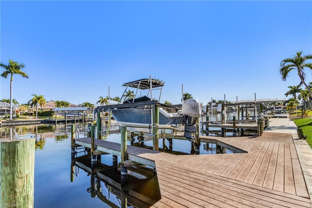 5603 SW 11th Ave, Cape Coral, FL 33914 Photo