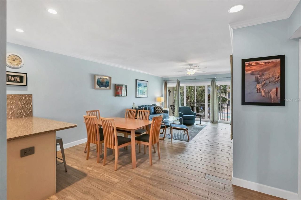 500 S Washington Drive, Unit 25B, Sarasota, FL 34236 Photo