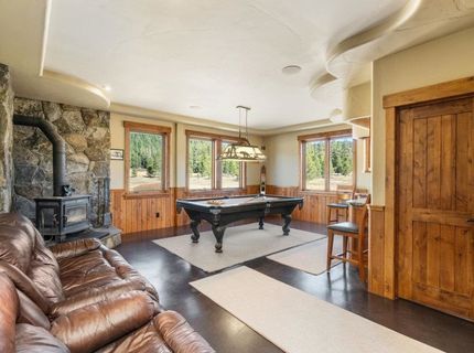 996 Fibreboard Road, Sierraville, CA 96160 Photo