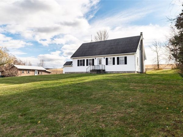 1153 Wyoming Road, Wyoming, NY 14591