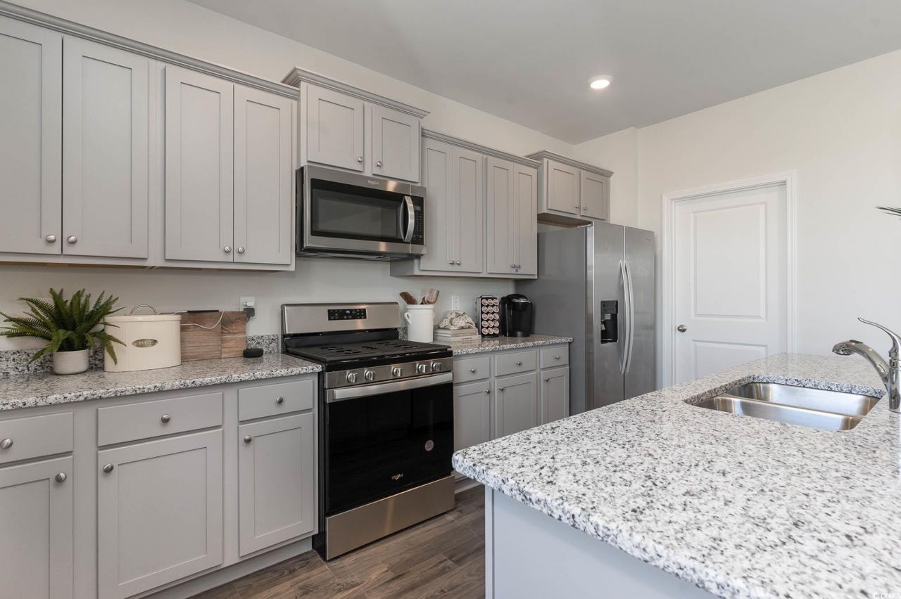 113 Cottage Red Ct. Photo 7