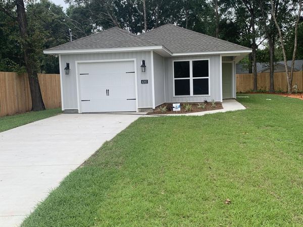 1294 Girl Scout Road, DeFuniak Springs, FL 32433