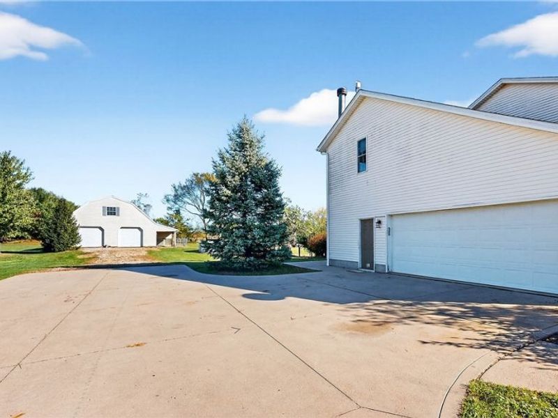 3823 Martha Circle, Litchfield, OH 44253 Photo 2