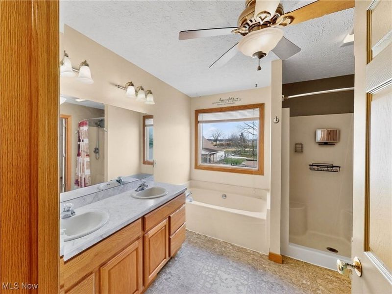 3823 Martha Circle, Litchfield, OH 44253 Photo 20