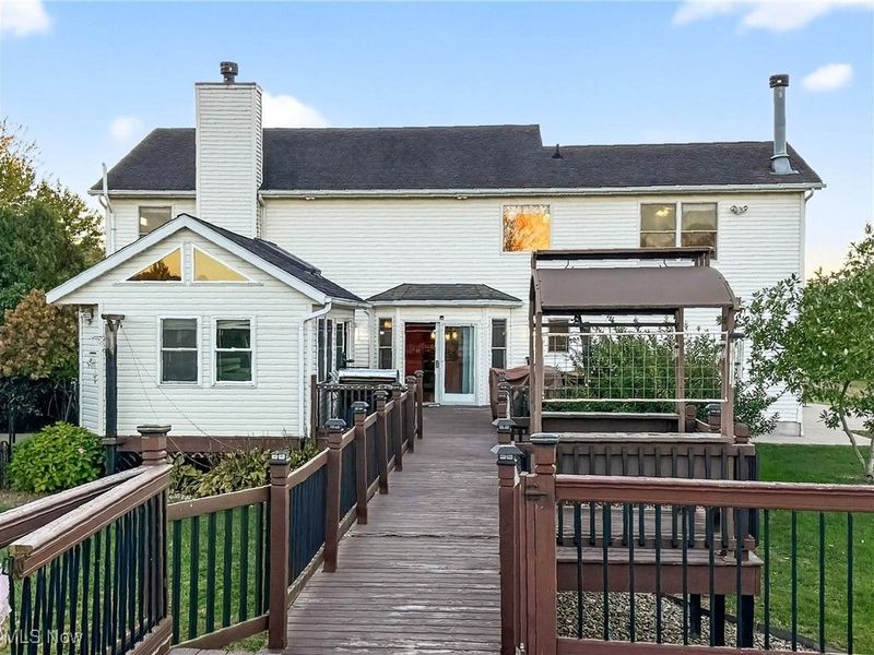 3823 Martha Circle, Litchfield, OH 44253 Photo 5