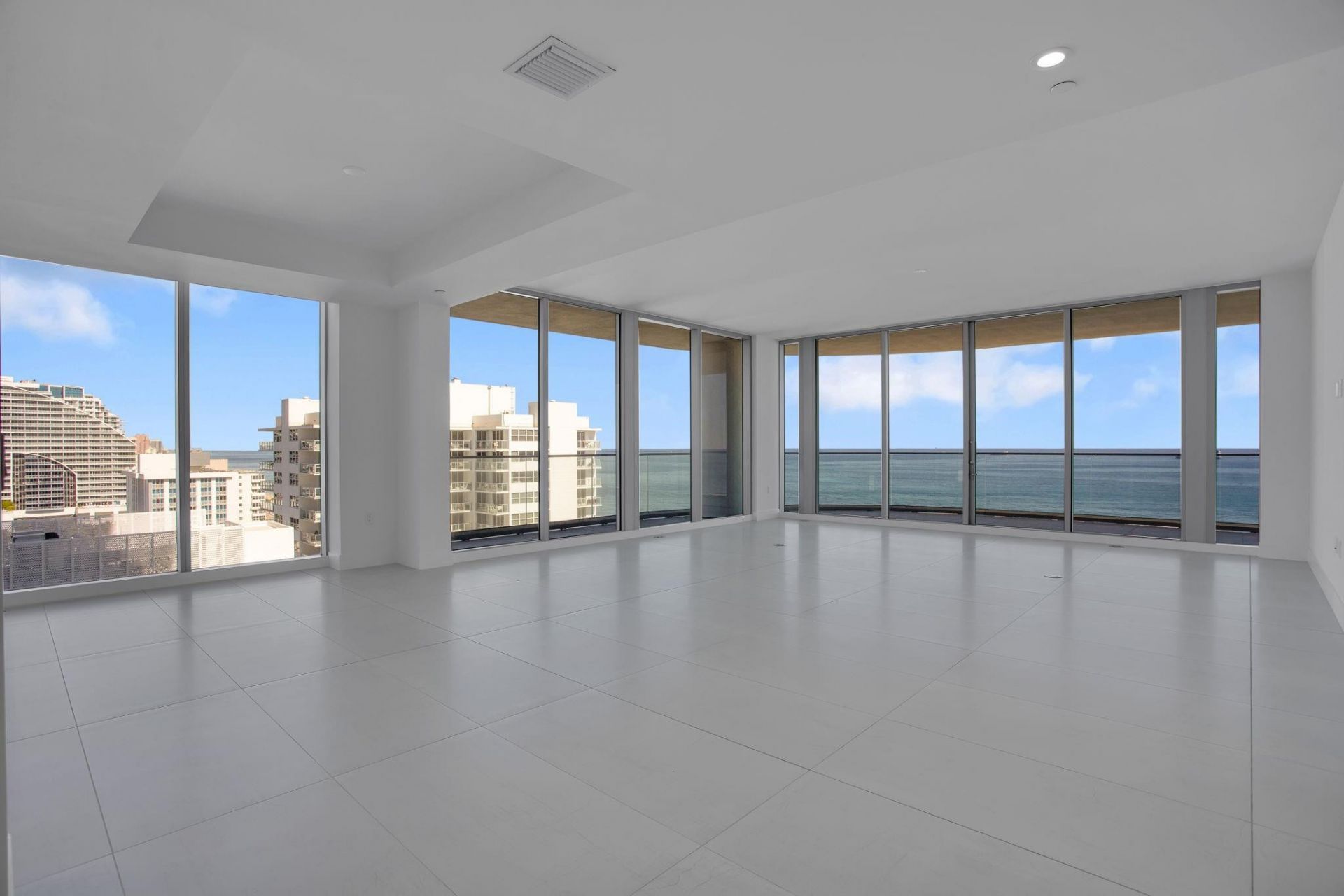 151 N Seabreeze Blv, Unit E-1204, Fort Lauderdale, FL 33304 Photo
