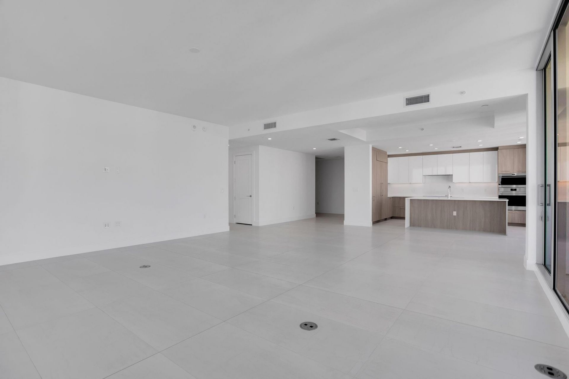 151 N Seabreeze Blv, Unit E-1204, Fort Lauderdale, FL 33304 Photo