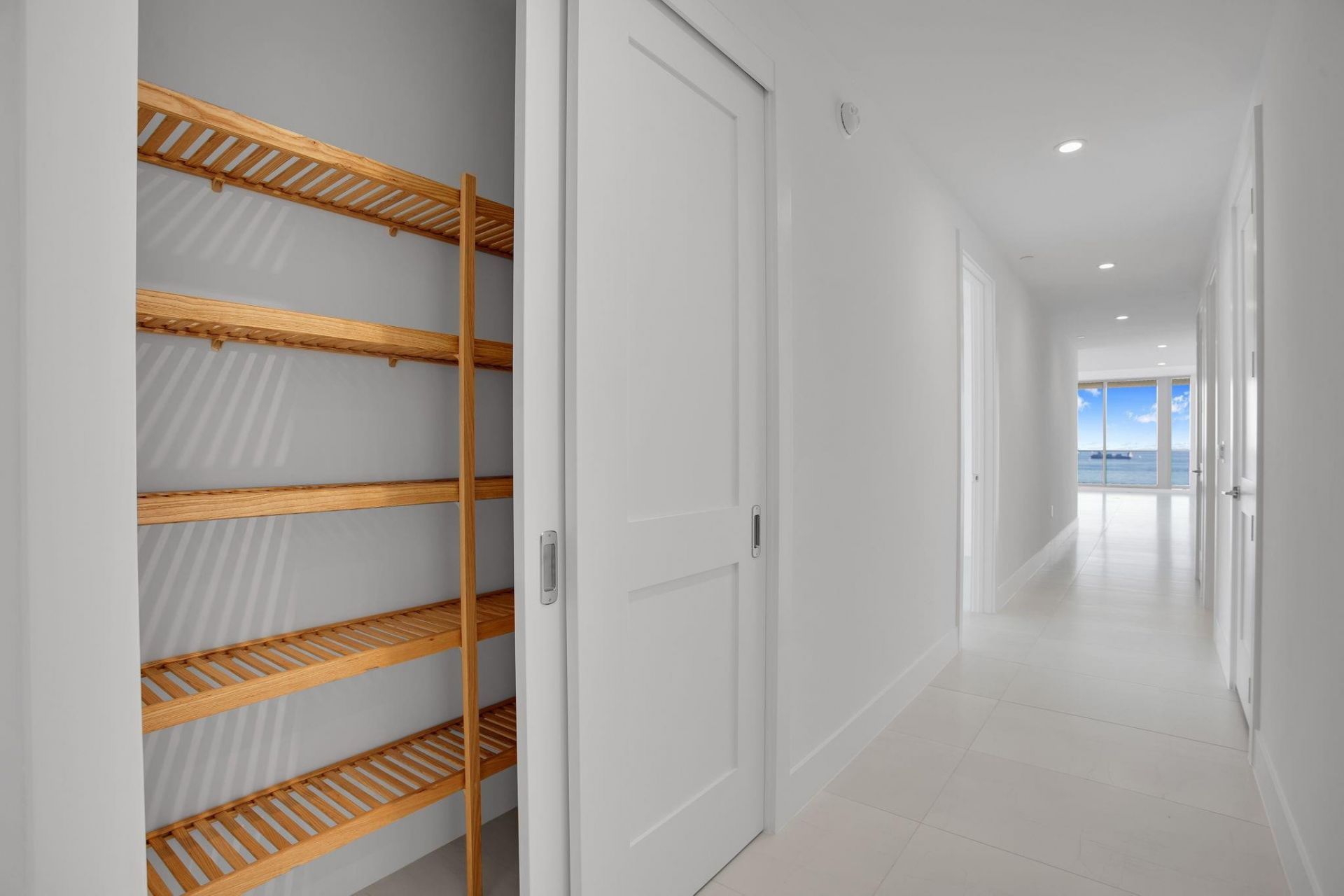 151 N Seabreeze Blv, Unit E-1204, Fort Lauderdale, FL 33304 Photo