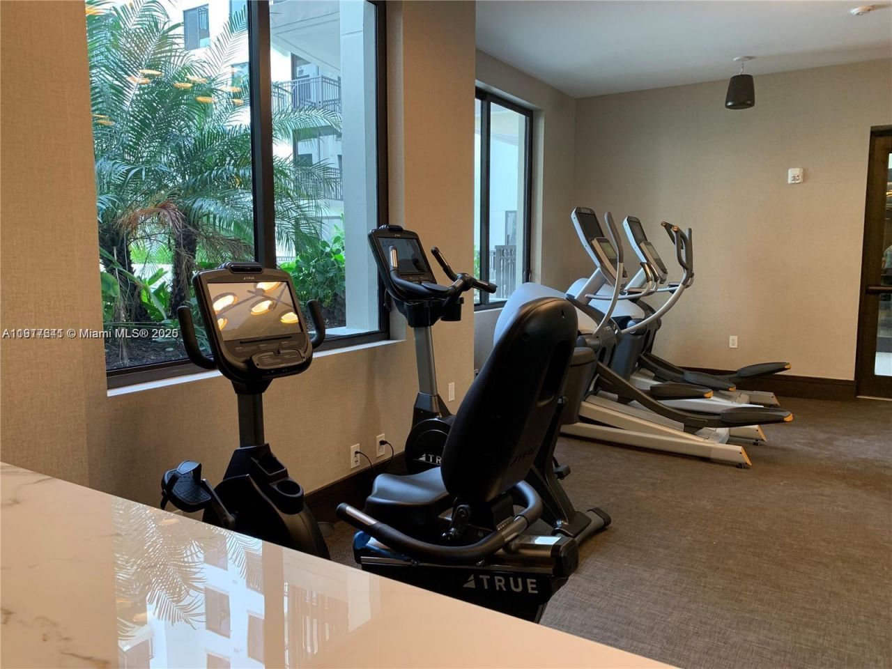 301 Altara Ave, Unit 635, Coral Gables, FL 33146 Photo