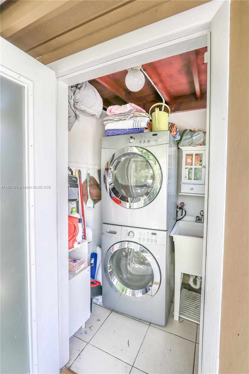 1700 SW 14th Ave, Miami, FL 33145 Photo